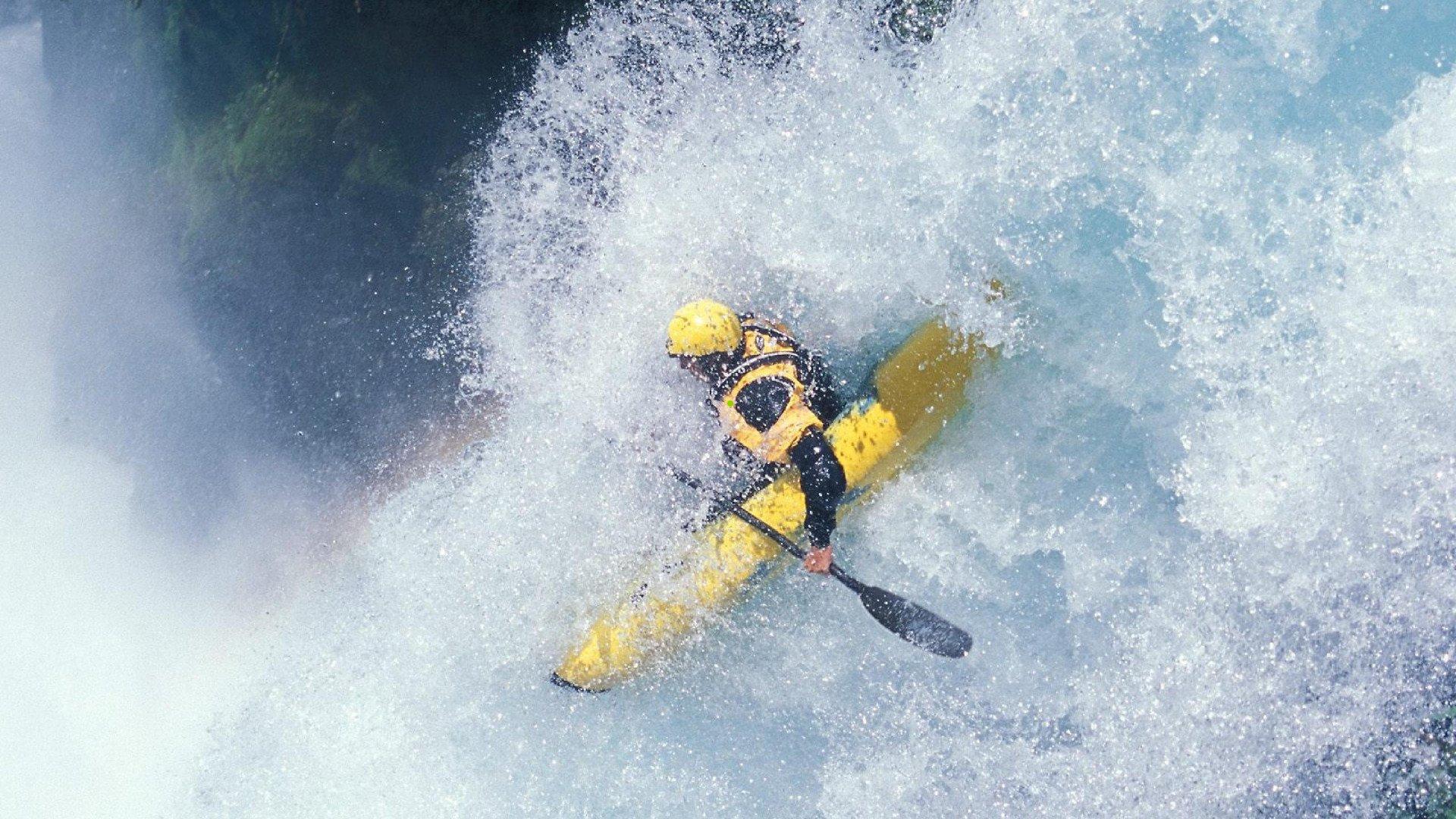 进球盛宴!姆巴佩独中四元助皇马4-3险胜,西甲上演史诗级对决